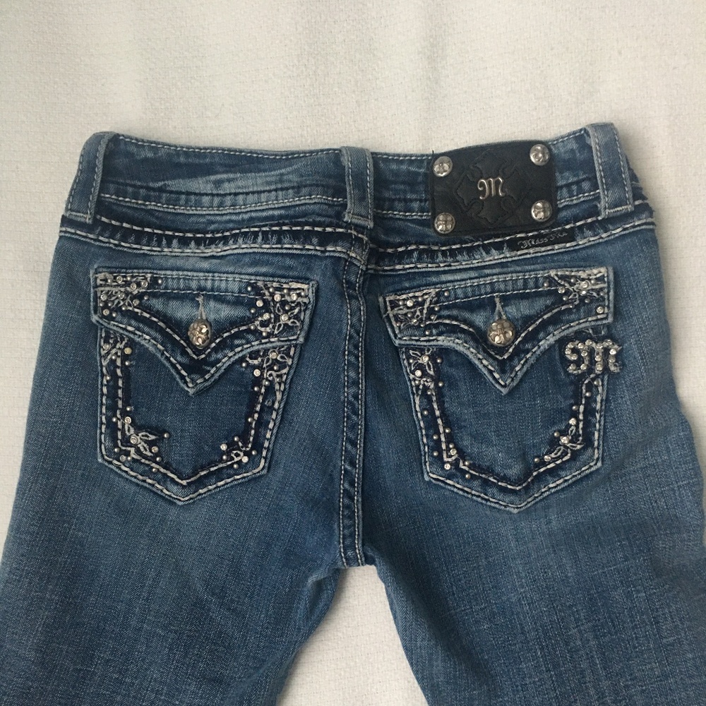Jeans - Picture 2 of 2